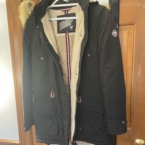 Two Puffa Jackts (Black and Green)